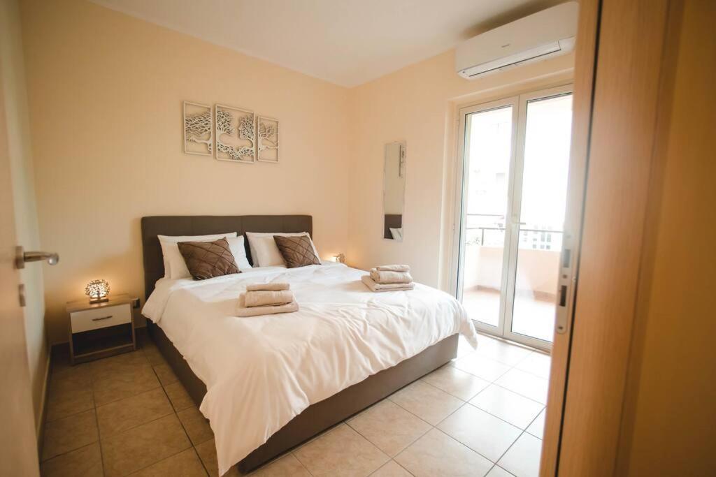 Artemide Apartment Montepaone Lido Esterno foto